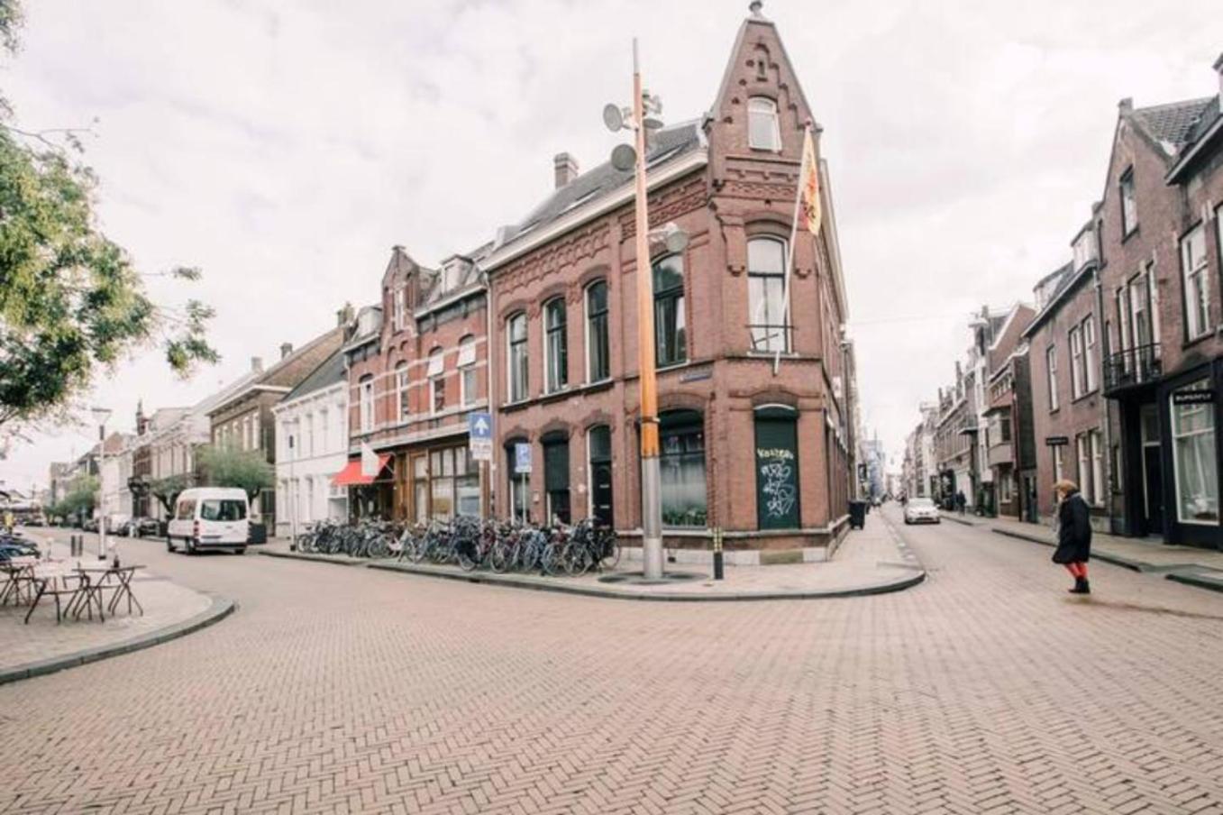 City Center Located City Villa Tilburg Alexander Экстерьер фото