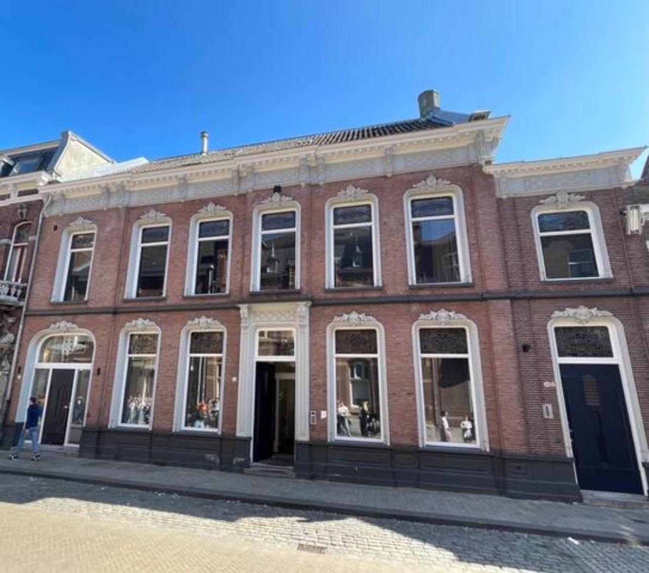 City Center Located City Villa Tilburg Alexander Экстерьер фото